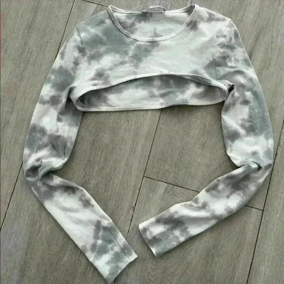 Zara Tops - Zara -White marbled shrug long sleeve top / size S